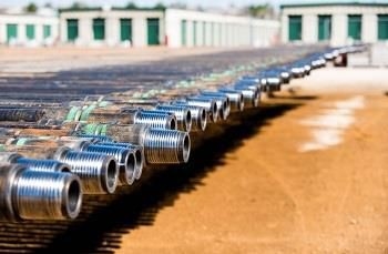 Pipa Casing Pengeboran Ladang Minyak API 5DP OCTG E - 75 X - 95 G - 105 S - 135