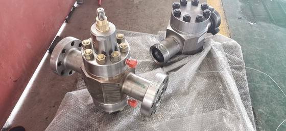 Oilfield Drilling Hand Plate Valve Wellhead Manifold Valve 2-1 / 16 Inch Tekanan 10000PSI