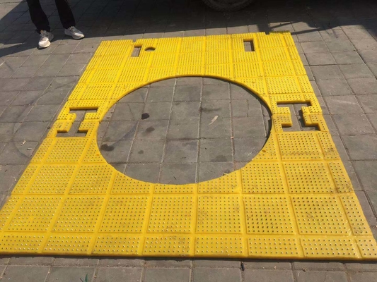 27 1/2 inci Anti Slip Mat Rotary Table Kuning Warna 2100MM*1600MM Mat Untuk Pengeboran Rig
