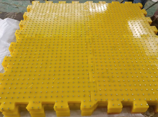 1MX1M Anti Slip Surface Floor Mat Untuk Ketebalan Lantai Rig 30MM PU Untuk Pengeboran