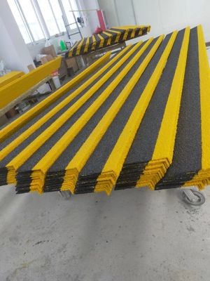 FRP Anti-Slip Stair Strip Test Standard AS4586 Untuk Lantai Pengeboran Minyak