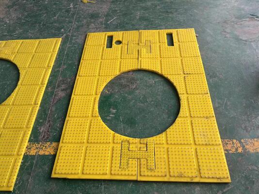 Kerajinan unggulan dengan manufaktur presisi Polyurethane 30mm Ketebalan Meja Rotary Anti slip Mat