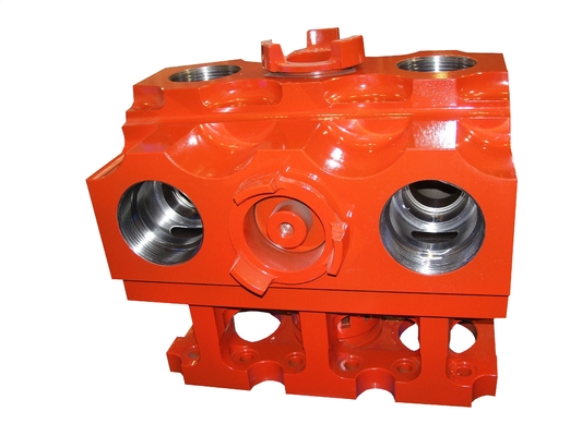 Bagian Pompa Lumpur AISI4140 Kepala Pompa Plunger Tiga Silinder 42CrMo